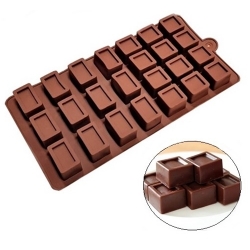 Forma do czekoladek kształt klocki lego