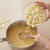 Polewa do rozpuszczania na tort ciasta biała sos drip do roztapiania 250g