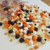 Posypka cukrowa na tort halloween beziki oczy kości konfetti 50g