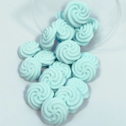 Posypka na tort bezy beziki niebieskie cukrowe ozdoby dekoracje urodzinowe 100g