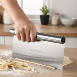 Skrobka do tortu packa szpatułka cukiernicza do tynkowania dekorator do ciasta krem 1 sztuka