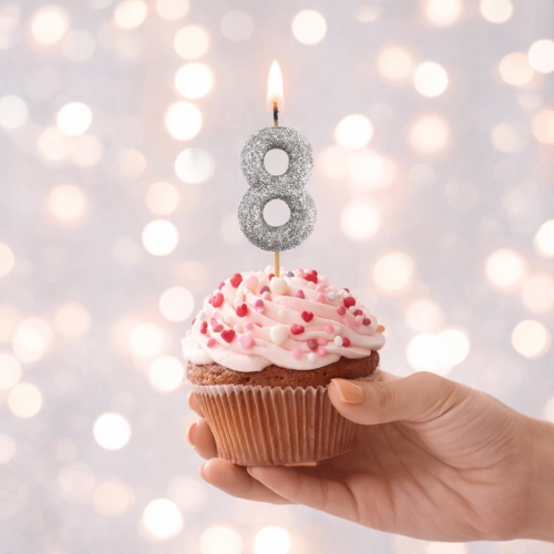 Świeczki ozdoby na tort świeczka srebrna brokatowa cyfra 8 dekoracje urodzinowe 1szt