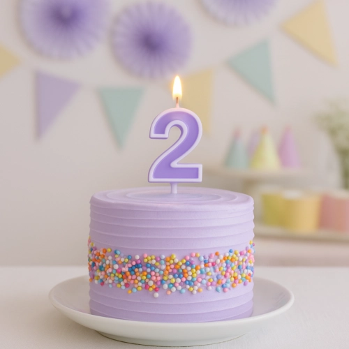 Świeczka na tort fioletowa cyfra 2 świeczki urodzinowe ozdobne 1 sztuka
