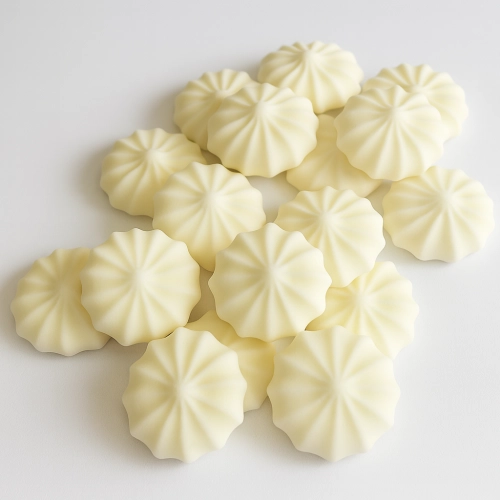 Posypka na tort bezy cukrowe białe beziki ozdoby dekoracje urodzinowe 100g