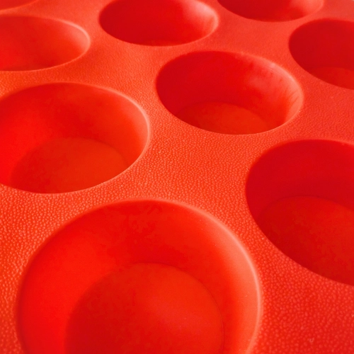 Forma silikonowa do babeczek muffinek deserów 12 gniazd elastyczna