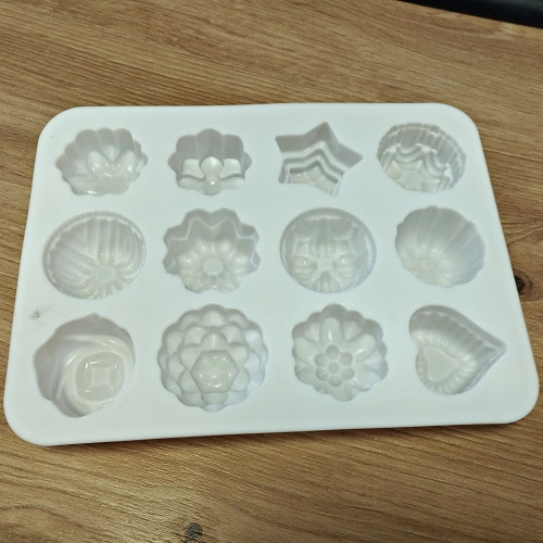 Forma silikonowa do babeczek mix kszałtów