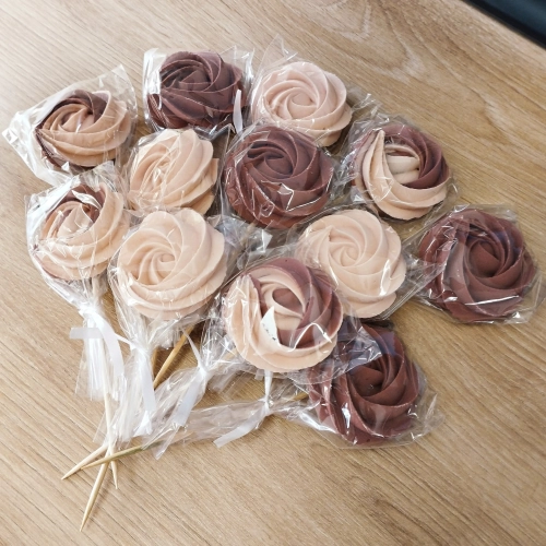 Lizaki bezowe 12 sztuk topper dekoracje na tort komunijny urodziny