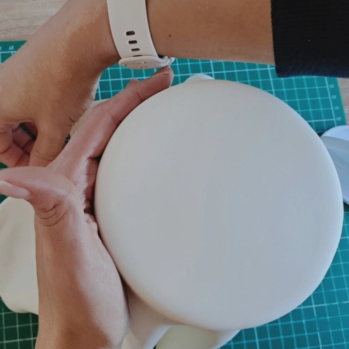 Lukier plastyczny masa cukrowa do dekoracji tortu ciast kolor jagodowy 250g