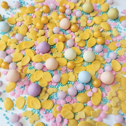 Posypka na tort 50g jajeczka cukrowe perełki maczki kule czekoladowe dekoracje świąteczne Wielkanoc