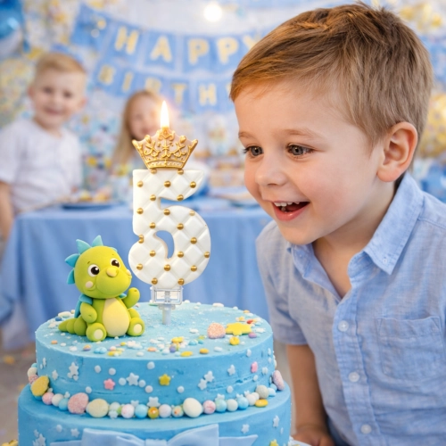 Świeczki na tort cyfra 5 świeczka biała ze złotą koroną dekoracje urodzinowe