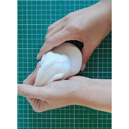 Lukier plastyczny masa cukrowa do dekoracji tortu ciast kolor żółty ciemny 1kg