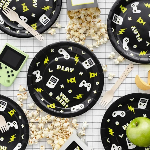 Talerzyki kubeczki dekoracje urodzinowe game over ozdoby na stół 12 sztuk