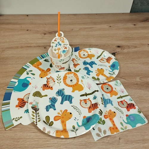 Talerzyki papierowe kubeczki serwetki mix zwierzęta safari zoo ozdoby na stół zestaw 36 el